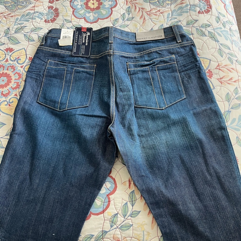 Tommy Hilfiger, Size 14